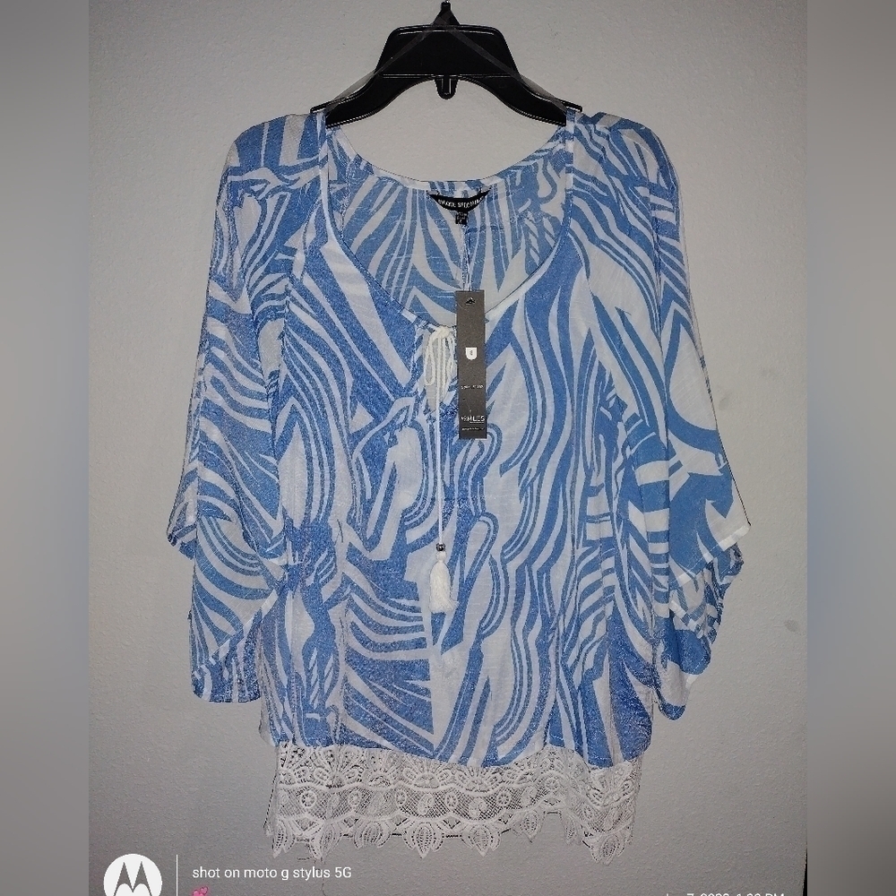 BEAUTIFUL Unique Spectrum‎ Top Small